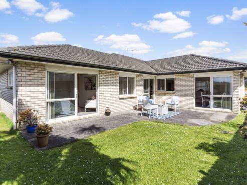 9 Ballydonegan Rise, East Tamaki