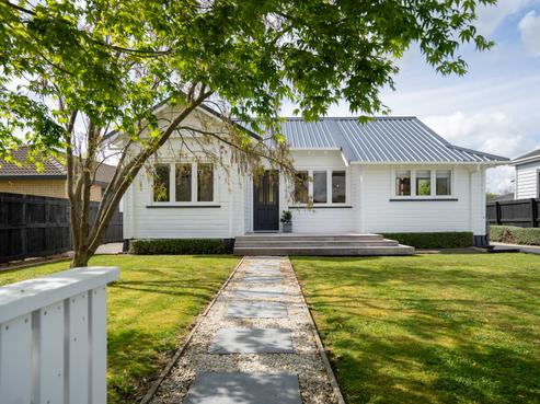 4 Stevenson Place, Leamington