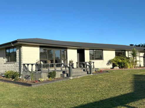 249 Coulson Road, Paroa