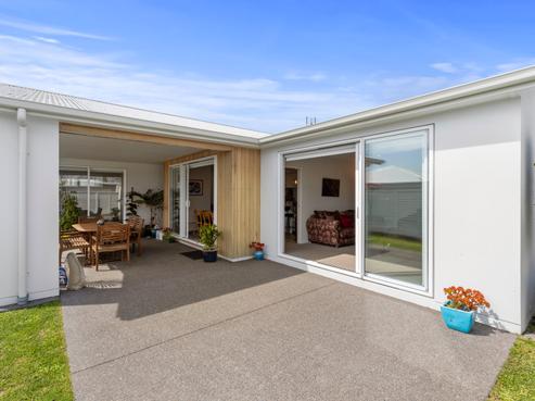 41 Saint Pauls Drive, Brookfield