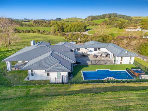 100 Hauora Lane, Waitoki