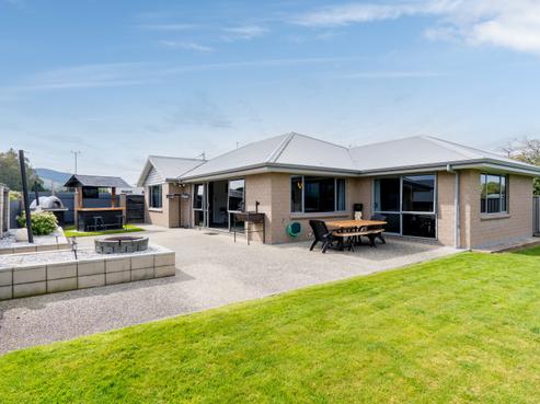 25 Formby Street, Outram