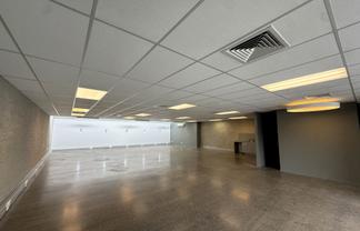 Standalone Modern Office