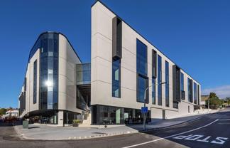 PREMIUM PARNELL WITH 5 GREEN STAR RATING
