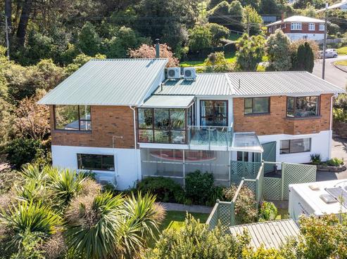 11 Wanaka Street, Ravensbourne