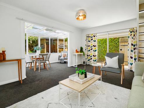 6/3 Cockburn Street, Kilbirnie