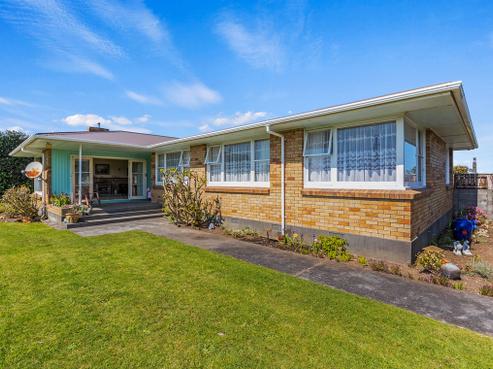 198 Tasman Street, Opunake