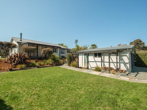 3 Perry Way, Mapua