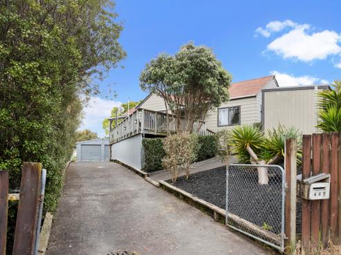 465 Don Buck Road, Massey