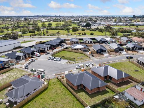 17 Poipoi Place, Aranui