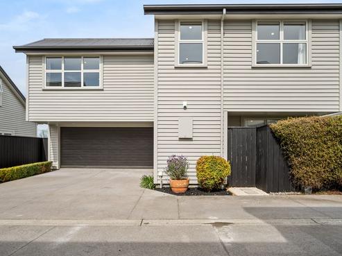 495A Madras Street, Saint Albans