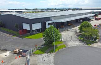 FUNCTIONAL WAREHOUSE FOR LEASE
