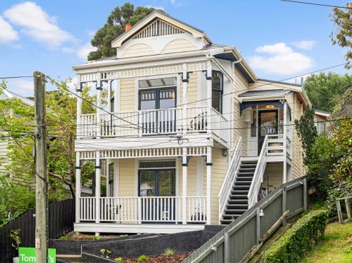 7 Manley Terrace, Newtown