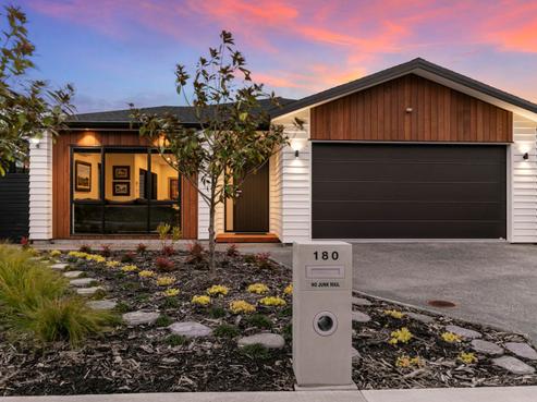 180 Ahutoetoe Road, Wainui