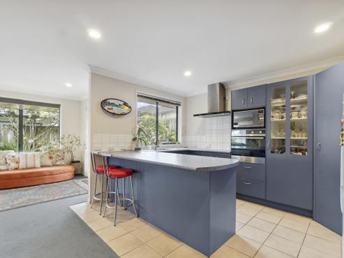 17 Rathmar Drive, Manurewa