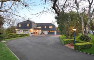 2  Sandon Road, Feilding