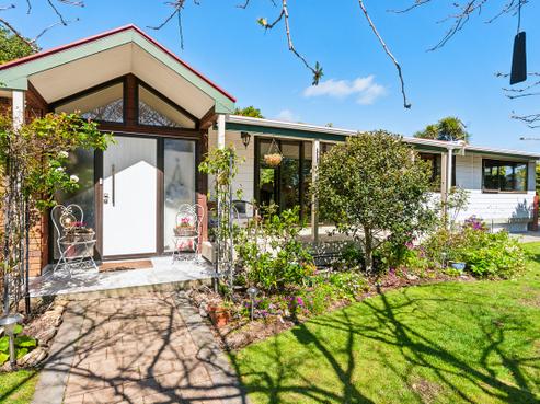 31 Walton Avenue, Waikanae