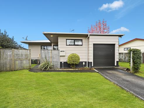 9 Lloyd Drive, Nawton
