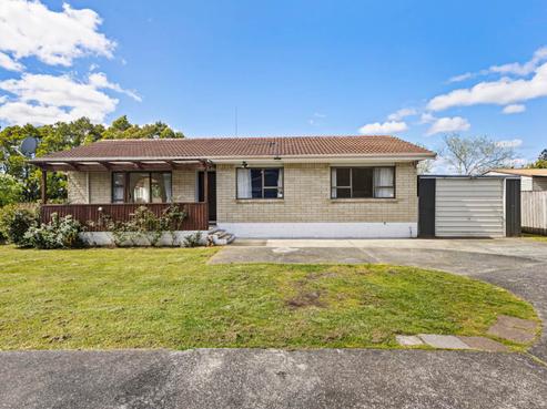 2/36 Pukeroa Place, Papakura