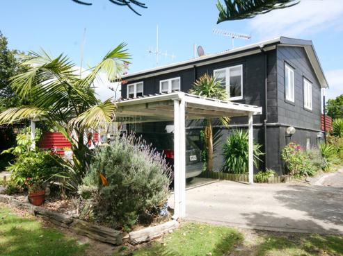 504 Martyn Road, Whangamata