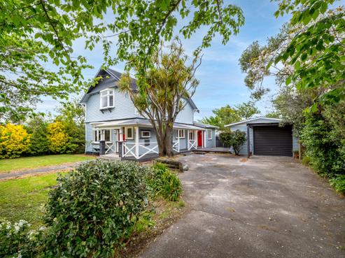 98 Brandon Street, Featherston
