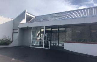 Stand-alone office building with car parks