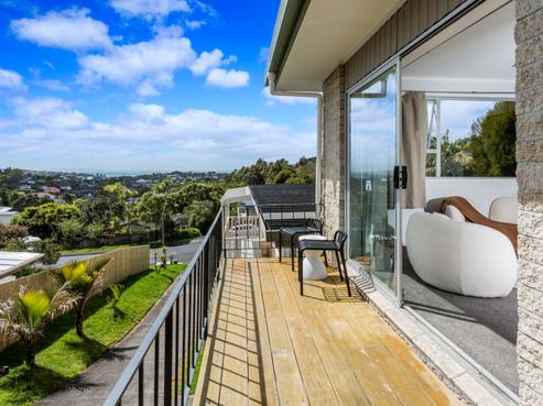 2/7 Malters Place, Browns Bay