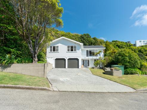 18 Shotter Street, Karori