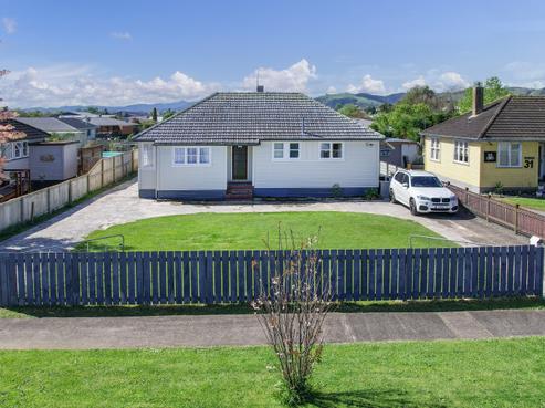 33 Junction Road, Paeroa