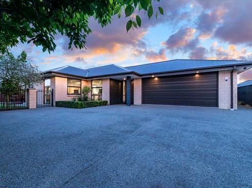 8 Whitney Court, Rolleston
