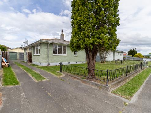 30 Neal Crescent, Onekawa
