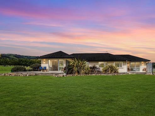 12 Gladstone Braes, Gladstone