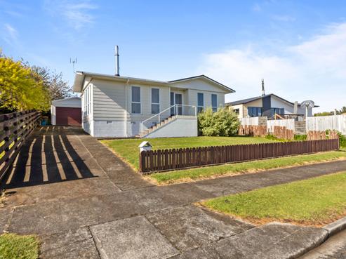 8 Oleander Place, Bell Block