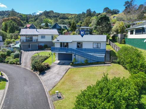 106 Cora Place, Thames