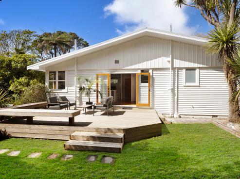 44 Homewood Crescent, Karori