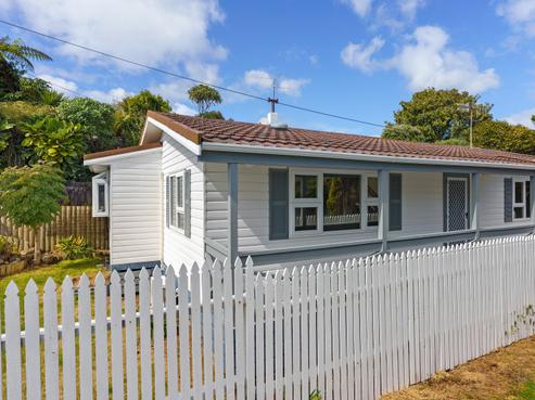 8B Gavin Road, Raumati Beach
