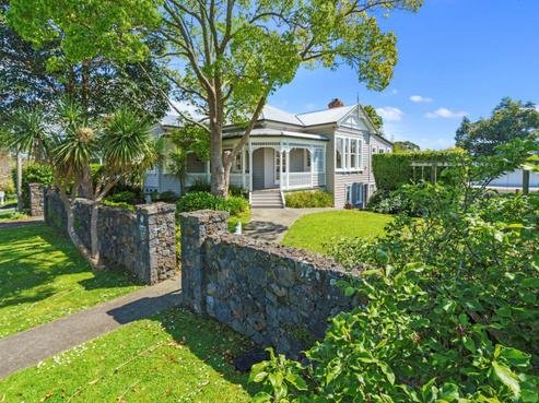 12 Saint Leonards Road, Devonport