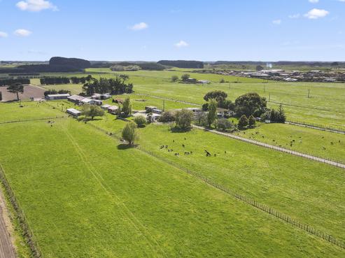 873 State Highway 1, Waitarere