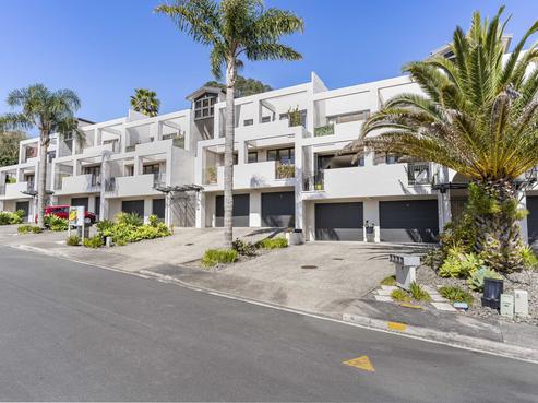9/8 Monte Cassino Place, Birkdale