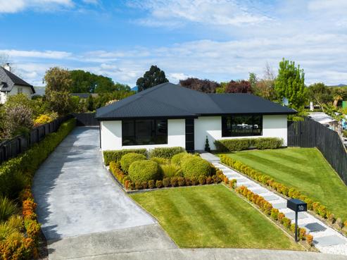 10 Sequoia Place, Springlands