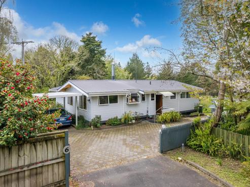 6 Cotebrooke Lane, Hillcrest