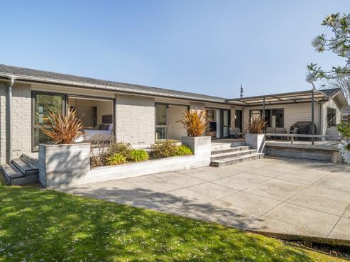 27 Rimuvale Street, Pukehangi
