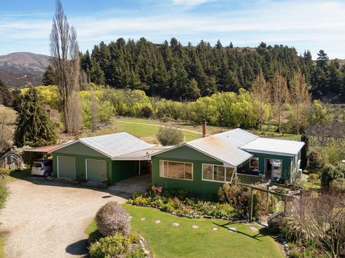48 Kingan Road, Luggate
