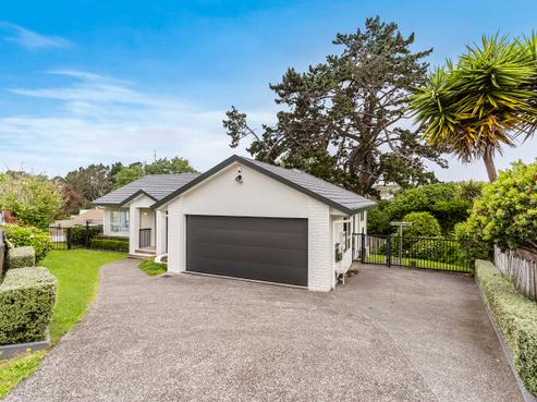 10 Owl Court, Unsworth Heights