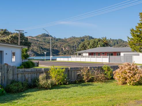5 South Highway East, Whitianga