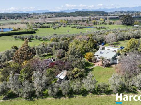 420 Central Road South, Upper Moutere
