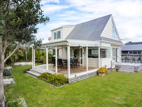 306B Given Avenue, Whangamata