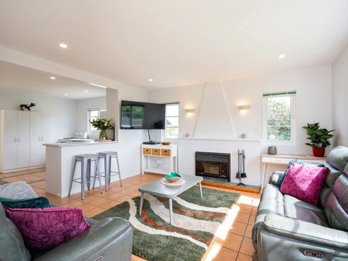 2 Leyland Road, Te Awanga