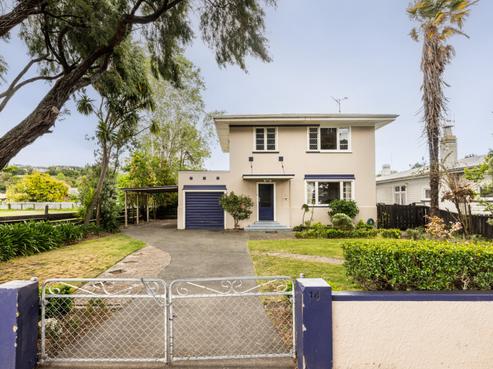 14 Carnell Street, Napier South