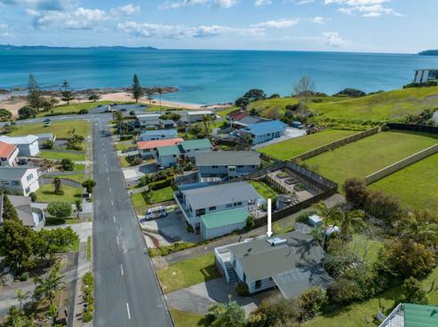 38 Stratford Drive, Cable Bay